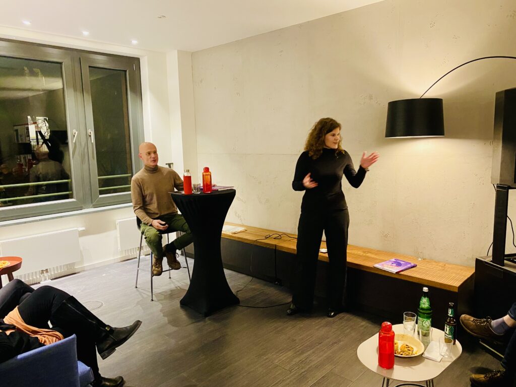 Lesung Tatort Hamburg in der Hamburger Morgenpost Lounge.